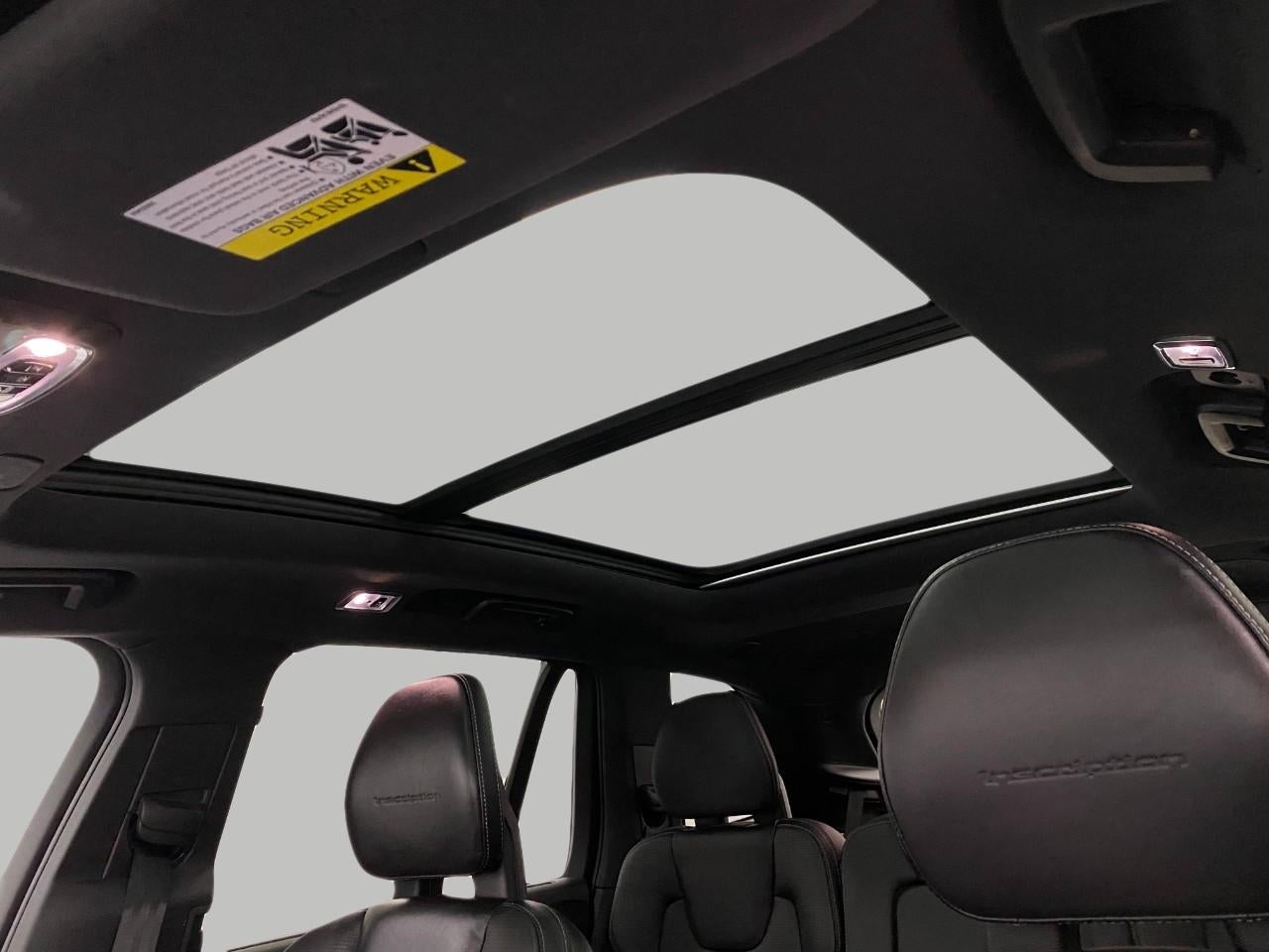 2017 Volvo XC90 T8 eAWD Plug-In Hybrid 7-Passenger Inscription