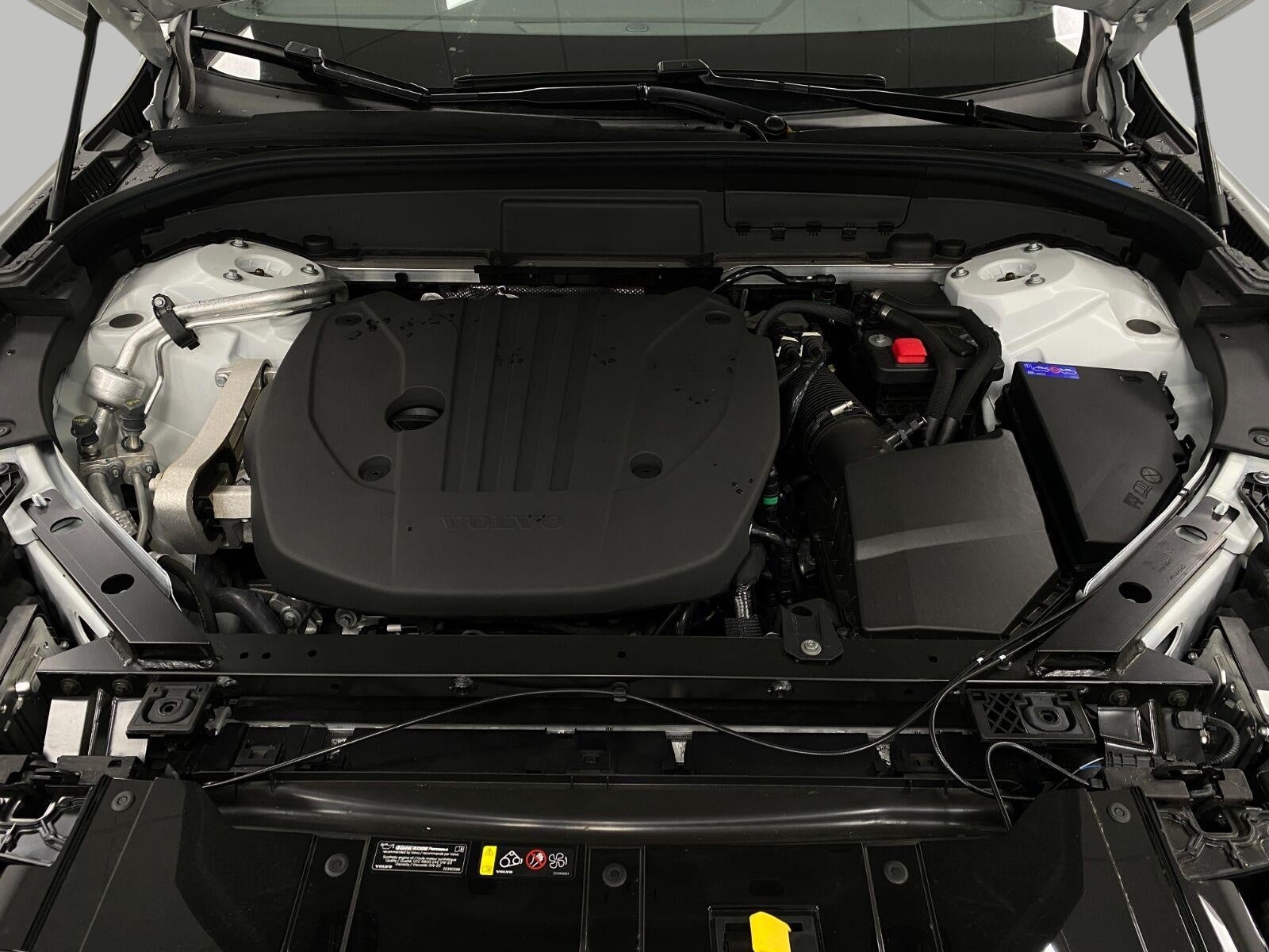2026 Volvo XC60 B5 AWD Plus
