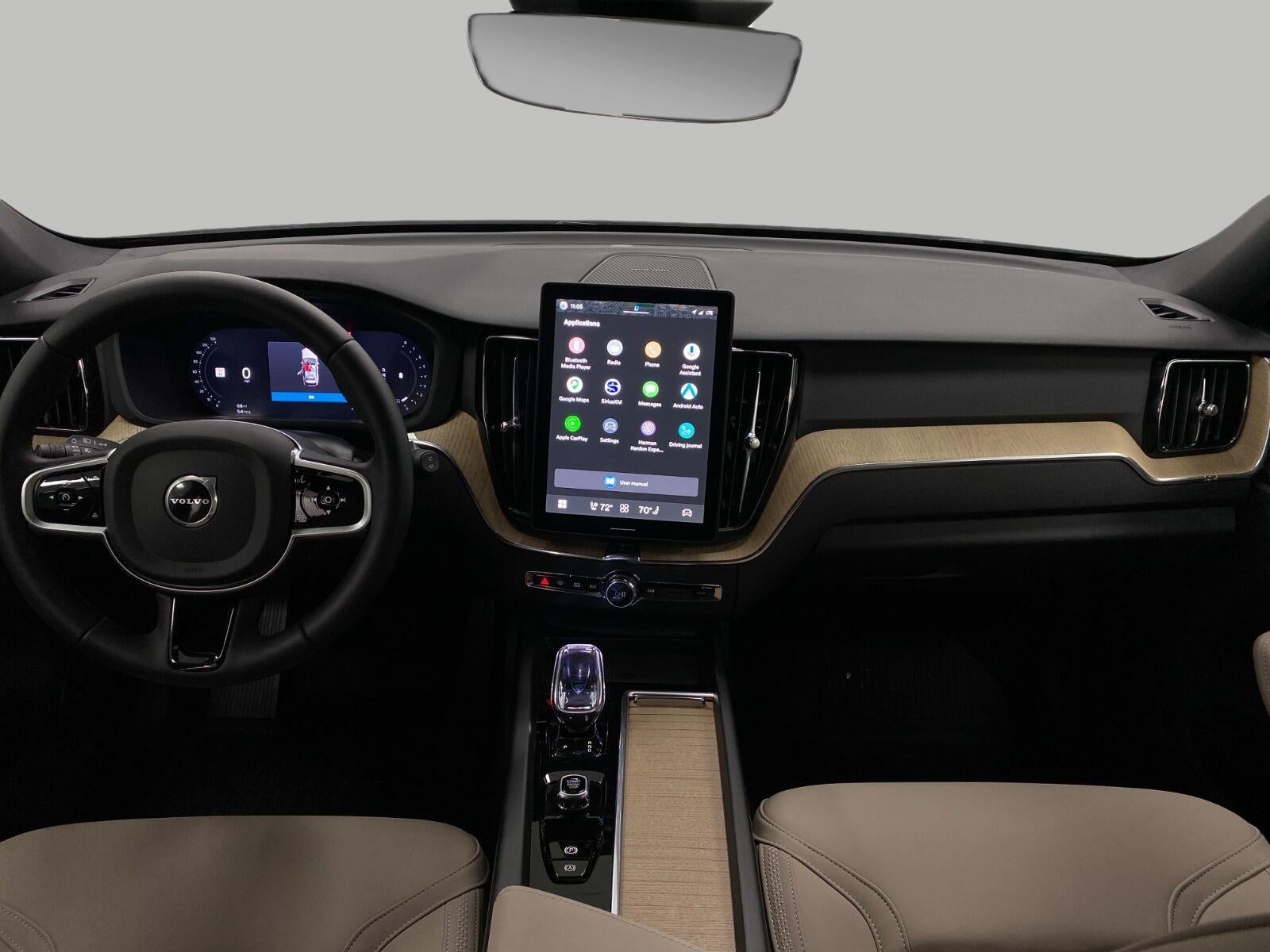 2026 Volvo XC60 B5 AWD Plus