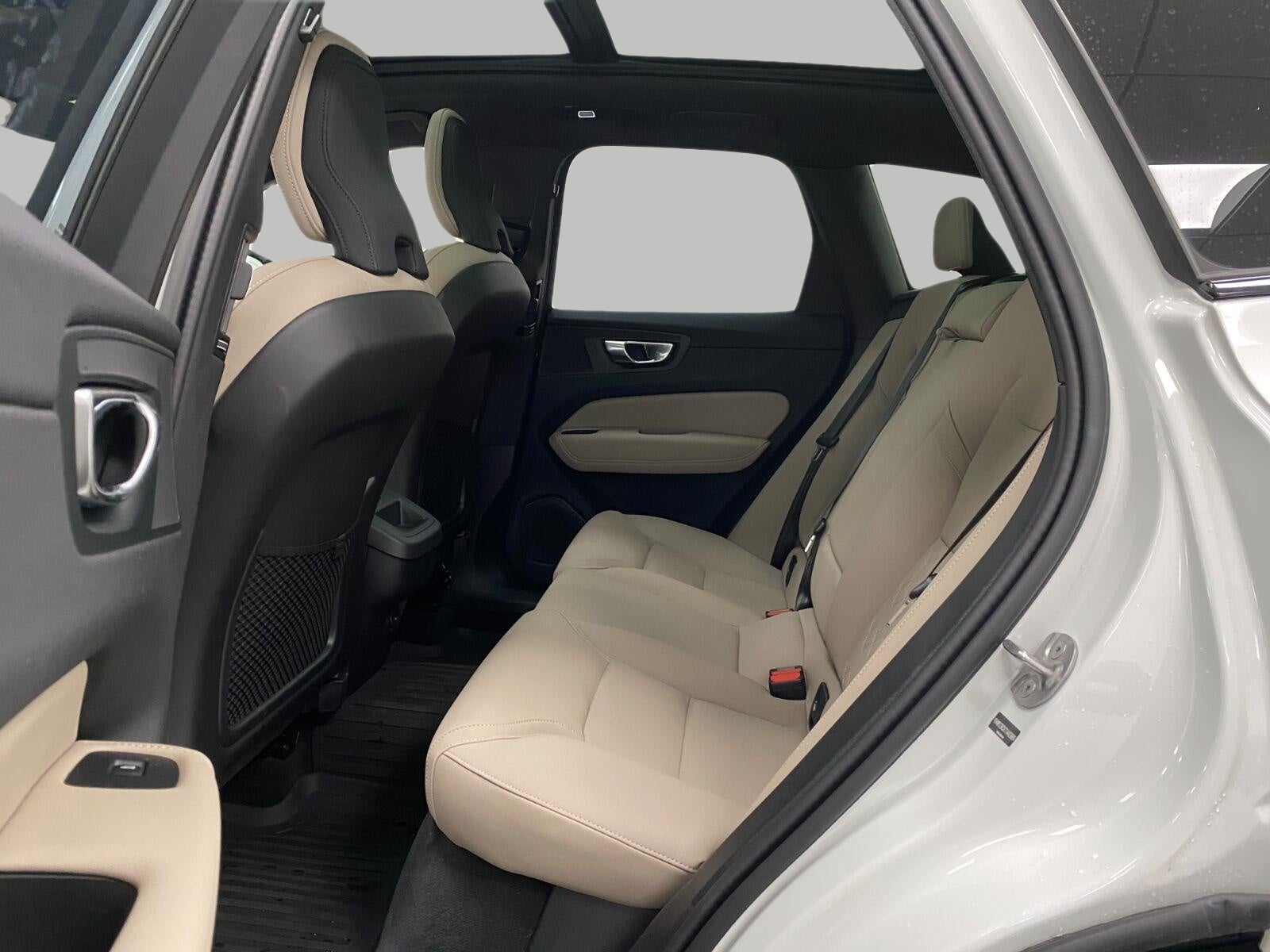 2026 Volvo XC60 B5 AWD Plus