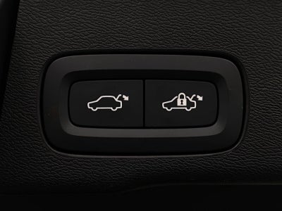 2026 Volvo XC60 B5 AWD Plus