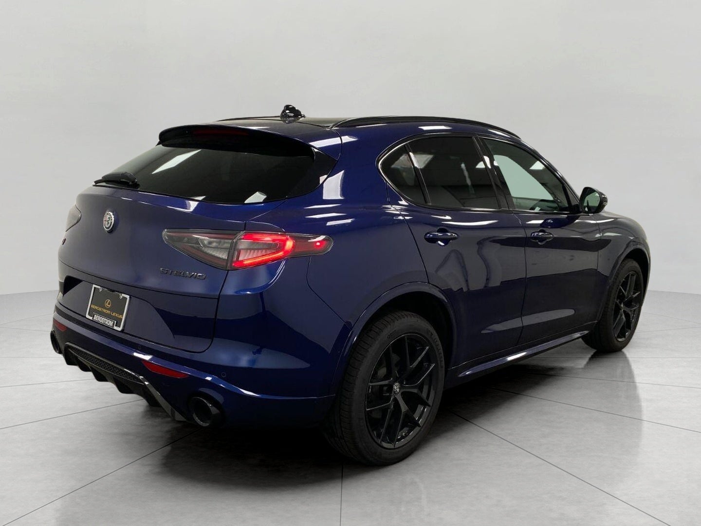 2021 Alfa Romeo Stelvio Ti Sport AWD
