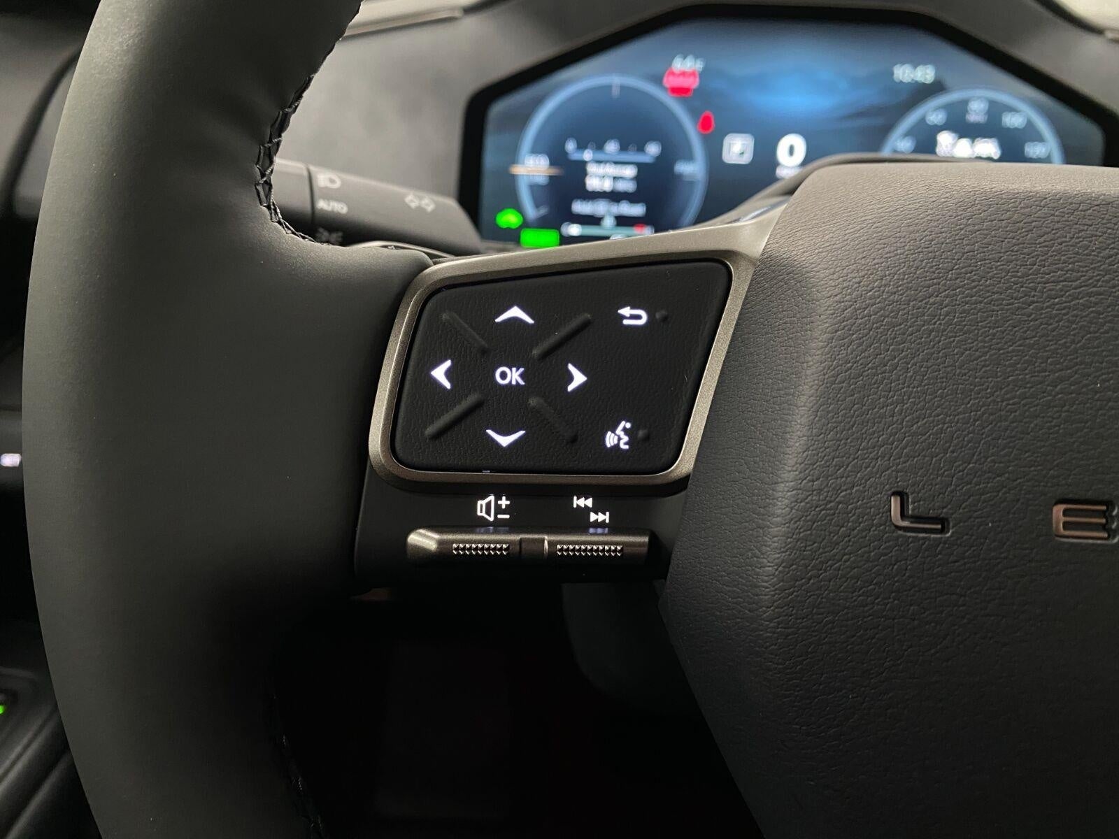 2026 Lexus ES HYBRID ES 350h PREMIUM AWD