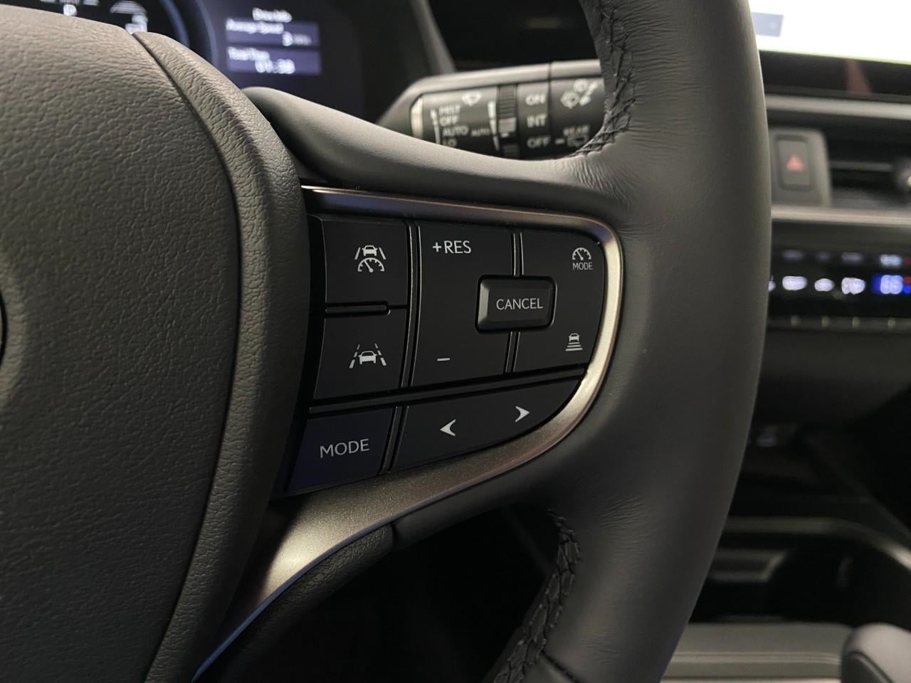 2026 Lexus UX HYBRID UX 300h F SPORT DESIGN AWD