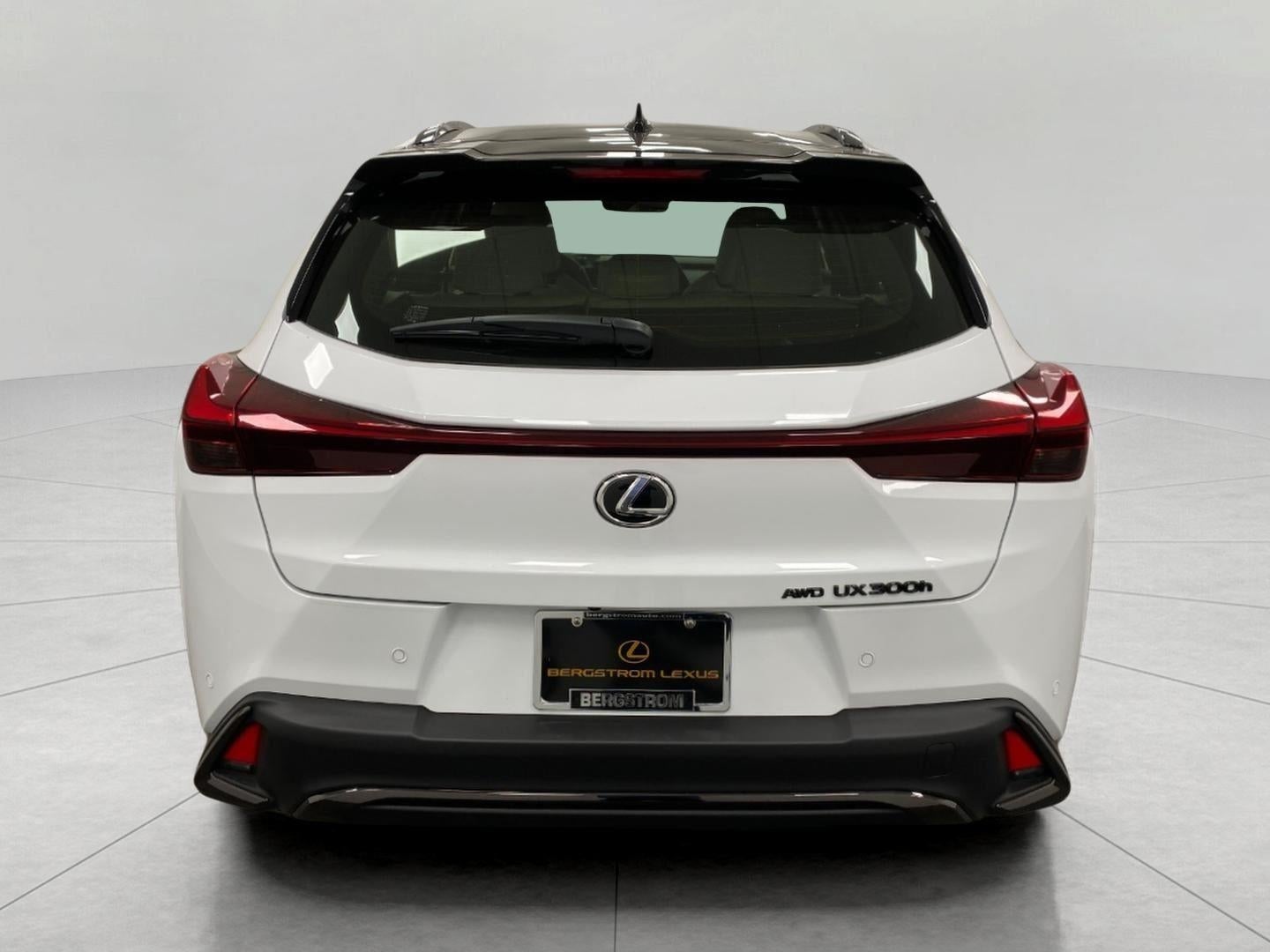 2026 Lexus UX HYBRID UX 300h F SPORT DESIGN AWD