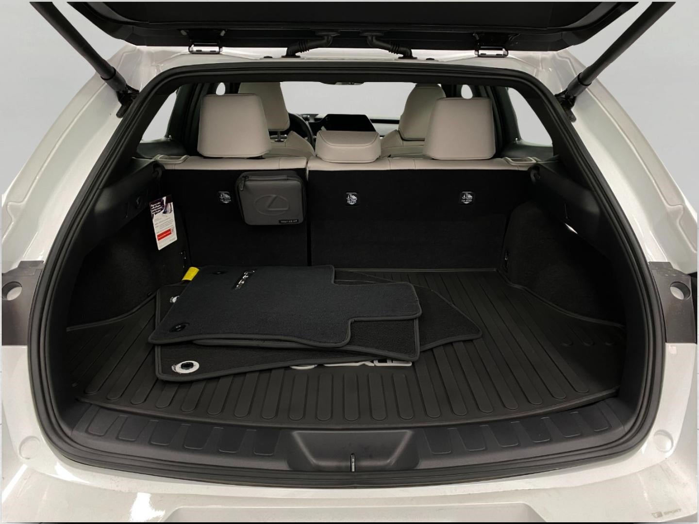 2026 Lexus UX HYBRID UX 300h F SPORT DESIGN AWD