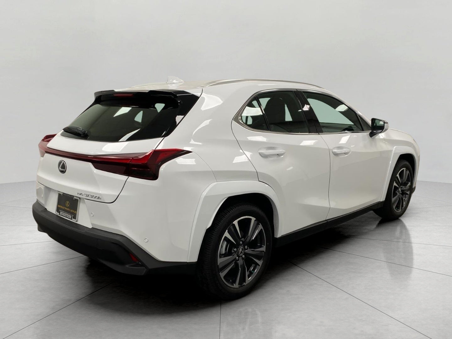 2026 Lexus UX HYBRID UX 300h PREMIUM AWD
