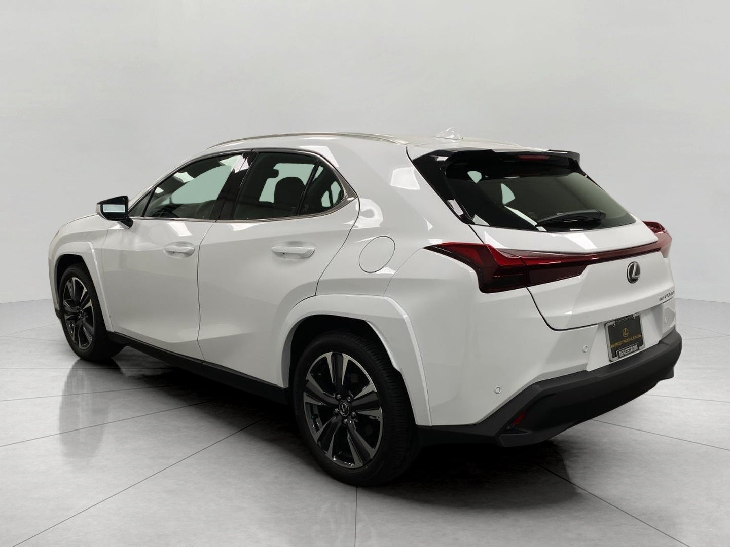 2026 Lexus UX HYBRID UX 300h PREMIUM AWD