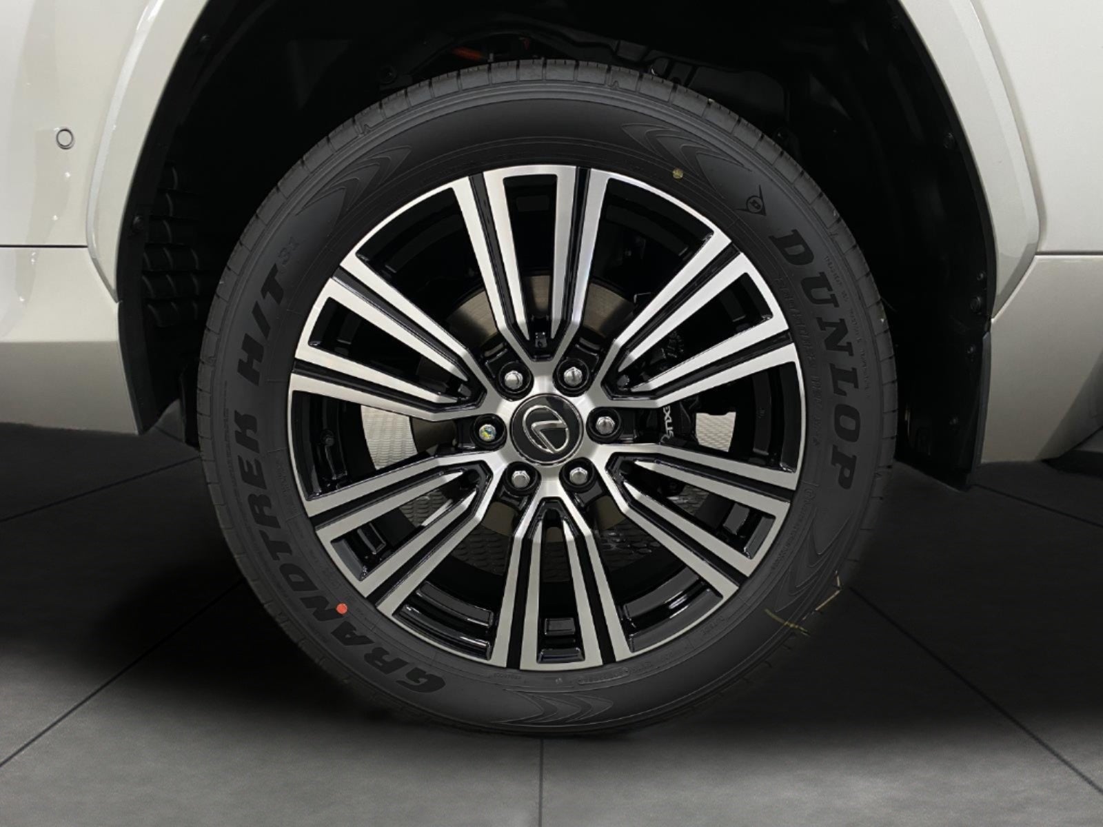 2026 Lexus LX HYBRID LX 700h LUXURY